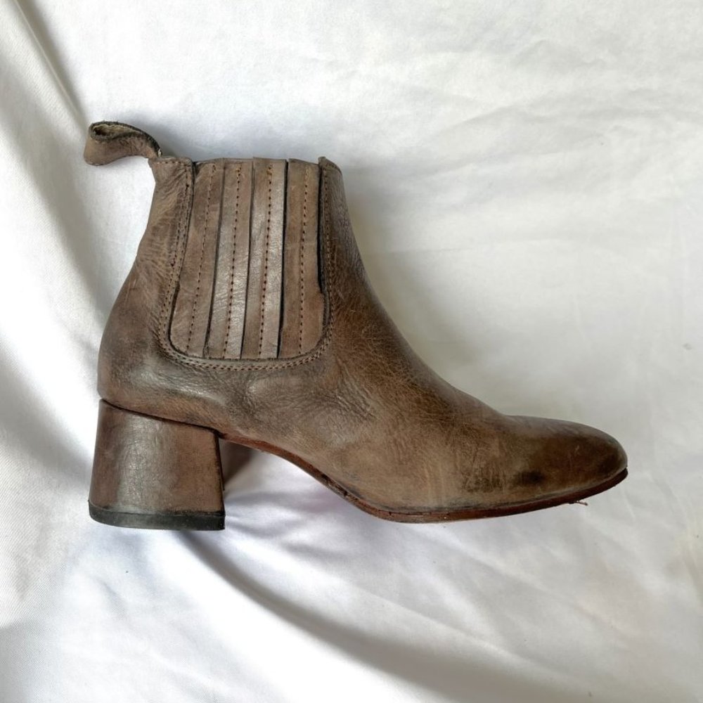 Freebird Size 5.5 - 6 Dane Taupe Leather Bootie